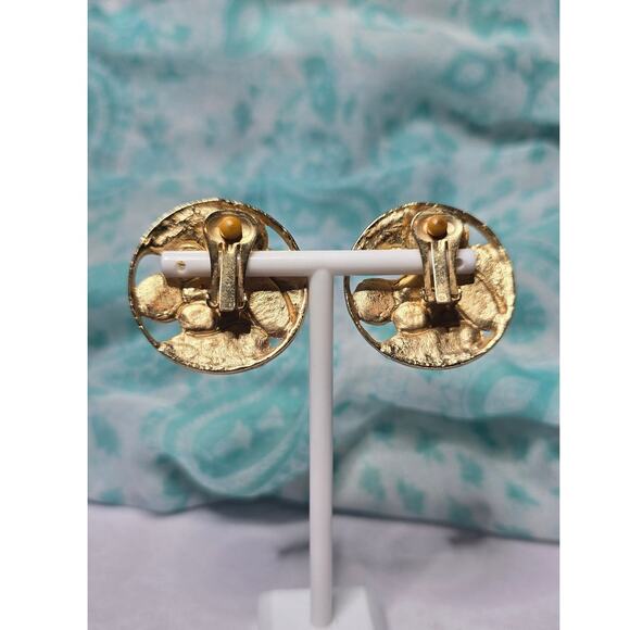 Beautiful Vintage Clip on Earrings Enamel and Gemstone Gold Tone - Picture 4 of 4